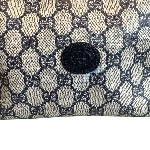 Vintage 80’s Gucci Monogram Navy Crossbody Bag - Picture 5 of 16